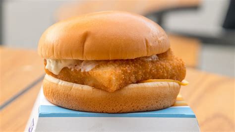 filet o fish|11 Facts About McDonald's Filet.